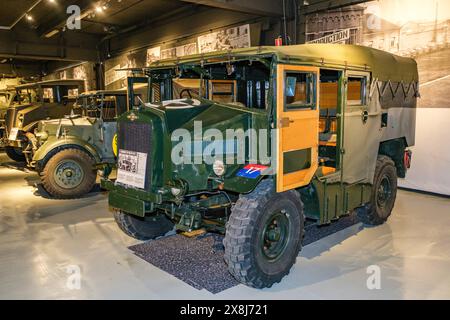 © Arnaud BEINAT/Maxppp. 2024/05/19, Bastogne, Belgio. Musée des blindes Bastogne caserma : Tracteur d'artillerie britannique Morris C8 inglese : Tractor d'artiglieria inglese Morris C8. Crediti: MAXPPP/Alamy Live News Foto Stock