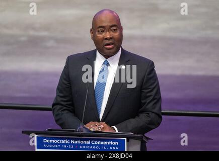 Chicago, Stati Uniti d'America. 22 maggio 2024. Jaime Harrison, presidente del Comitato Nazionale Democratico (DNC), fa osservazioni ai media durante la presentazione primaverile in vista della Convention Nazionale Democratica del 2024 allo United Center di Chicago, Illinois, mercoledì 22 maggio 2024. La convention è prevista per il 19-22 agosto 2024 a Chicago. Credito: Ron Sachs/CNP/Sipa USA per NY Post (RESTRIZIONE: NESSUNA posta giornaliera. NESSUN giornale di New York o New Jersey o giornali entro un raggio di 75 miglia da New York City.) Crediti: SIPA USA/Alamy Live News Foto Stock