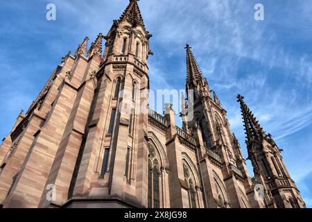 Parte della Chiesa protestante di Santo Stefano (Tempio di Saint-Étienne), che è la principale chiesa riformata della città di Mulhouse in Alsazia, Francia Foto Stock