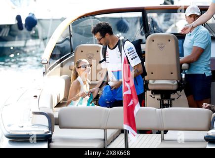 Montecarlo, Monaco. 26 maggio 2024. N. 3 Daniel Ricciardo (AUS, Visa Cash App RB Formula One Team) e la sua fidanzata Heidi Berger, Gran Premio di F1 di Monaco al Circuit de Monaco il 26 maggio 2024 a Monte-Carlo, Monaco. (Foto di HOCH ZWEI) credito: dpa/Alamy Live News Foto Stock