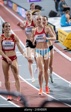 Vera Hoffmann, lussemburghese, gareggia nei 1500 m ai Campionati mondiali di atletica leggera indoor, Emirates Arena, Glasgow, Scozia, Regno Unito. 1a/3a Foto Stock