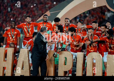 Cairo, Africa, Stati Uniti. 26 maggio 2024. Cairo (Egitto), 05/25/2024 Ã¢â‚¬' SPORT/FOOTBALL/CAF/AL AHLY/ESPERANCE Ã¢â‚¬' al Ahly è campione della African Champions League, la squadra egiziana ha battuto Esperance, dalla Tunisia, in casa per 1 a 0 e ha vinto il secondo campionato consecutivo, al Cairo International Stadium, in Egitto, questo sabato 25 maggio 2024. (Credit Image: © Ahmed Ibrahim/TheNEWS2 via ZUMA Press Wire) SOLO PER USO EDITORIALE! Non per USO commerciale! Foto Stock