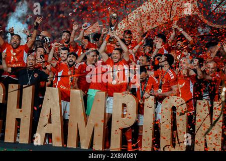 Cairo, Africa, Stati Uniti. 26 maggio 2024. Cairo (Egitto), 05/25/2024 Ã¢â‚¬' SPORT/FOOTBALL/CAF/AL AHLY/ESPERANCE Ã¢â‚¬' al Ahly è campione della African Champions League, la squadra egiziana ha battuto Esperance, dalla Tunisia, in casa per 1 a 0 e ha vinto il secondo campionato consecutivo, al Cairo International Stadium, in Egitto, questo sabato 25 maggio 2024. (Credit Image: © Ahmed Ibrahim/TheNEWS2 via ZUMA Press Wire) SOLO PER USO EDITORIALE! Non per USO commerciale! Foto Stock