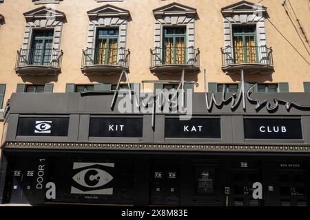 'Cabaret Kit Kat Club' Revival Marquee presso l'August Wilson Theatre, NYC, USA 2024 Foto Stock