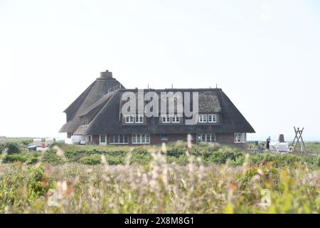 Kampen, Germania. 26 maggio 2024. Il ristorante 'Sturmhaube' a Kampen on Sylt. Crediti: Lea Sarah Albert/dpa/Alamy Live News Foto Stock