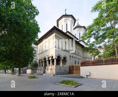 Bucarest, Romania. 23 maggio 2024. Vista esterna della Chiesa dei tre Gerarchi - Coltea nel centro della città Foto Stock