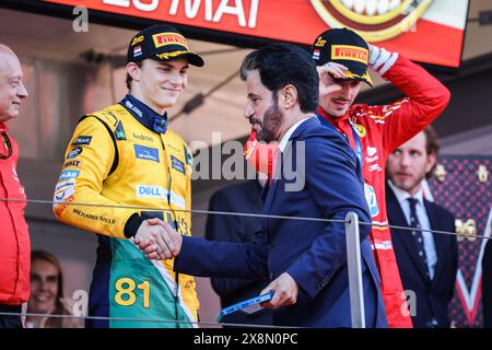 Monaco. 26 maggio 2024. Podio PIASTRI Oscar (aus), McLaren F1 Team MCL38, BEN SULAYEM Mohammed (emirati arabi uniti), Presidente della FIA, ritratto durante il Gran Premio di Formula 1 di Monaco 2024, 8° appuntamento del Campionato del mondo di Formula 1 2024 dal 23 al 26 maggio 2024 sul circuito di Monaco, a Monaco - Photo Antonin Vincent/DPPI Credit: DPPI Media/Alamy Live News Credit: DPPI Media/Alamy Live News Foto Stock