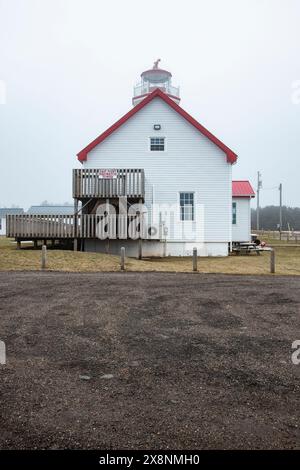 East Point Lighthouse noto come "Canada's Confederation Lighthouse" nell'Isola del Principe Edoardo, Canada Foto Stock