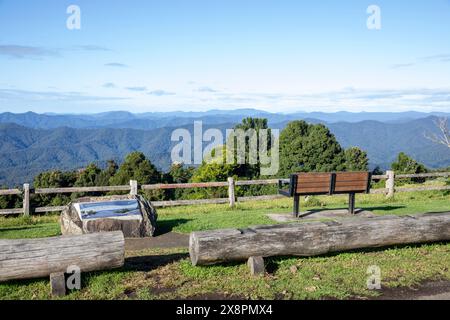 Dorrigo Mountain e Griffiths offrono vedute panoramiche delle foreste pluviali di Gondwana in Australia, del nuovo Galles del Sud regionale, Australia Foto Stock