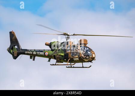 © Arnaud BEINAT/Maxppp. 2024/05/25, Chambley, Lorena, Grand Est, Francia. Hélicoptère léger Gazelle de l'armée de terre francese. INGLESE : Gazelle leggero elicottero dell'esercito francese. Crediti: MAXPPP/Alamy Live News Foto Stock