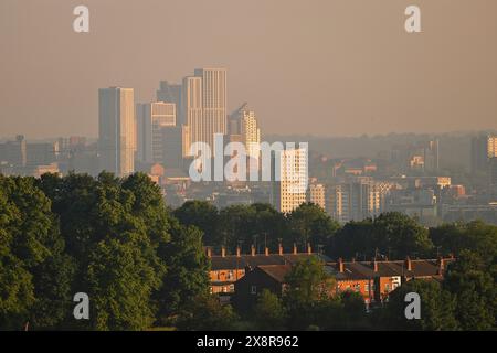 Una vista degli alti edifici dell'Arena Quarter nel centro di Leeds, West Yorkshire, Regno Unito Foto Stock