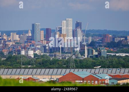 Una vista degli alti edifici dell'Arena Quarter nel centro di Leeds, West Yorkshire, Regno Unito Foto Stock