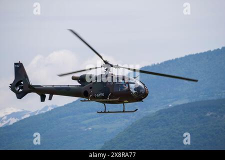 GAP Tallard Airshow, Francia, 26 maggio 2024. L'elicottero Gazelle al Gap - Tallard airshow in aria Foto Stock