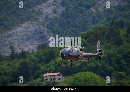 GAP Tallard Airshow, Francia, 26 maggio 2024. L'elicottero Gazelle al Gap - Tallard airshow in aria Foto Stock