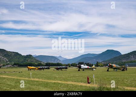 GAP Tallard Airshow, Francia, 26 maggio 2024. Aerei sulla pista allo spettacolo Foto Stock