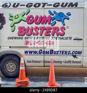 New York, Stati Uniti. 2 aprile 2023. Vita quotidiana, scene di strada da New York. Crediti: Nidpor/Alamy Live News Foto Stock