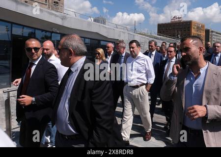 Vice primo Ministro e Ministro delle infrastrutture e dei trasporti, Matteo Salvini in visita alla nuova stazione marittima di Napoli al molo di Beverello Foto Stock