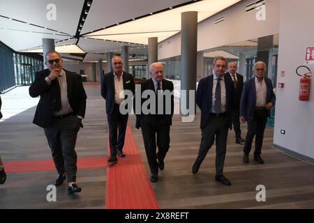 News - visita istituzionale del Ministro dei trasporti Matteo Salvini alla nuova stazione marittima di Molo Beverello il presidente della regione Campania Vincenzo De Luca durante una visita alla nuova stazione marittima del molo Beverello di Napoli. Napoli Napoli Italia Copyright: XAntonioxBalascox/xLiveMediax LPN 1377702 Foto Stock