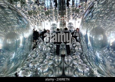 New York, Stati Uniti. 3 aprile 2023. Summit One, Vanderbilt. Crediti: Nidpor/Alamy Live News Foto Stock