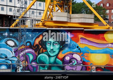 Colorata Street art di graffiti nel centro di Gothenburg, Svezia Foto Stock