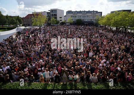 Ikast, Danimarca. 27 maggio 2024. I campioni di calcio danesi del Midtjylland sono celebrati quando il comune di Ikast-Brande invita a una festa d'oro a Ikast lunedì 27 maggio 2024. (Foto: Bo Amstrup/Scanpix 2024) credito: Ritzau/Alamy Live News Foto Stock