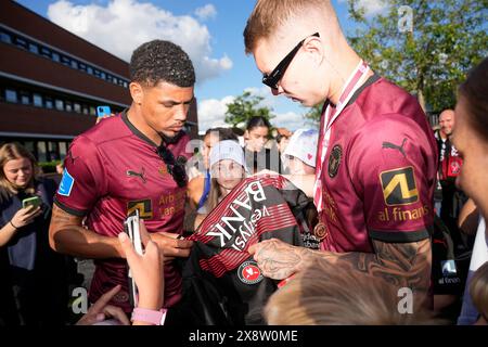 Ikast, Danimarca. 27 maggio 2024. I campioni di calcio danesi del Midtjylland sono celebrati quando il comune di Ikast-Brande invita a una festa d'oro a Ikast lunedì 27 maggio 2024. (Foto: Bo Amstrup/Scanpix 2024) credito: Ritzau/Alamy Live News Foto Stock