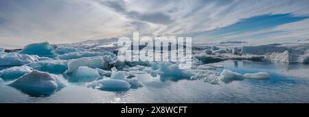 Jökulsárlón, Laguna di ghiaccio, Parco Nazionale di Vatnajökull, Islanda Foto Stock