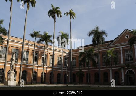 L'edificio dell'Archivio Nazionale del Brasile. Istituzione federale creata nel 1838 come Imperial Public Archives - Rio de Janeiro, Brasile 05.24.2024. Foto Stock