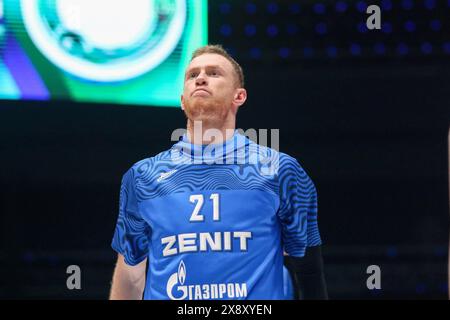 San Pietroburgo, Russia. 27 maggio 2024. Sergey Toropov (21) dello Zenit in azione durante la partita di basket della VTB United League, la seconda partita della serie per il terzo posto della VTB United League, tra Zenit Saint Petersburg e Lokomotiv Kuban Krasnodar al complesso sportivo Yubileyny. Punteggio finale; Zenit 99:96 Lokomotiv Kuban. Il punteggio della serie; Zenit 2:0 Lokomotiv Kuban. Credito: SOPA Images Limited/Alamy Live News Foto Stock