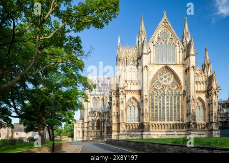 Mattinata di primavera alla Cattedrale di Lincoln. Foto Stock