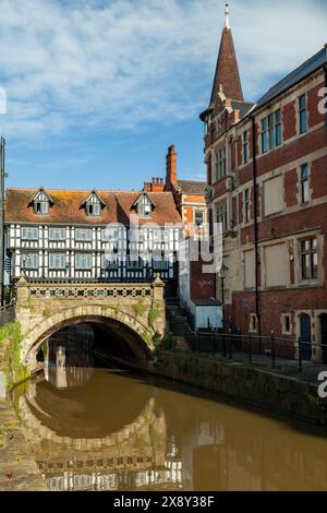 Mattinata ad High Bridge sul fiume Witham a Lincoln, Inghilterra. Foto Stock