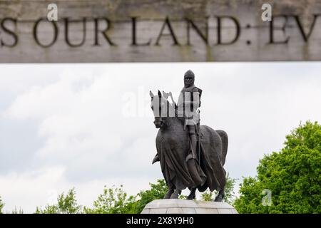 Statua di Robert il re Bruce di Scots, al monumento per la battaglia di Bannockburn, Centro visitatori di Bannockburn, Stirling Scozia Foto Stock