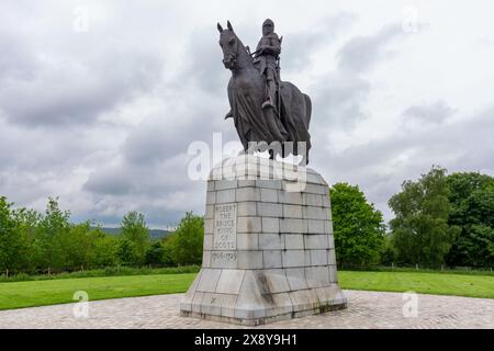 Statua di Robert il re Bruce di Scots, al monumento per la battaglia di Bannockburn, Centro visitatori di Bannockburn, Stirling Scozia Foto Stock