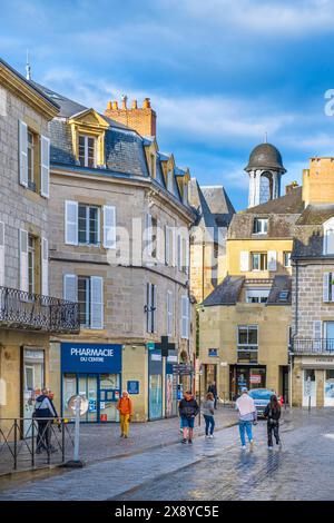 Francia, Correze, Brive-la-Gaillarde, piazza Charles de Gaulle Foto Stock