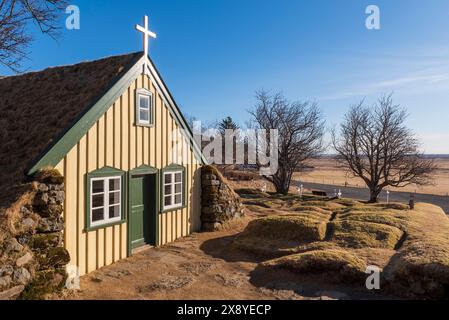 L'Islanda, Sud Est Islanda Austurland, Regione, Hof, Hofskirkja Turf Chiesa Foto Stock