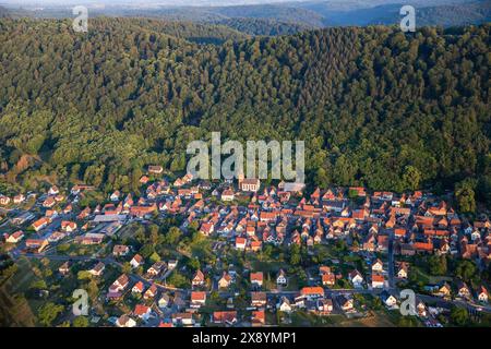 Francia, Bas-Rhin (67), Ernolsheim-lès-Saverne (vista aerea) Foto Stock