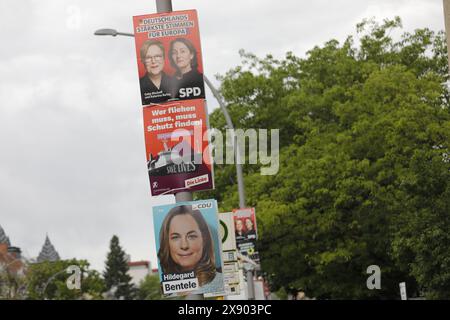 Deutschland, Berlin, Europawahl 2024: Wahlspots und Wahlkampagnen der Parteien in Deutschland *** Germania, Berlino, elezioni europee del 2024 e campagne elettorali dei partiti in Germania Foto Stock