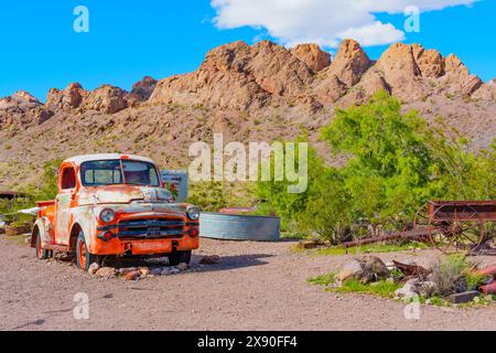 Nelson, Nevada - 15 aprile 2024: Pick-up Ford d'epoca, Nelson Ghost Town Foto Stock