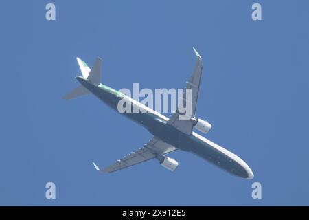 Chiangmai, Thailandia - novembre 25 2023: B-16217 Airbus A321 di EvaAir. Dall'aeroporto di Chiangmai a taipei Taiwan. Foto Stock