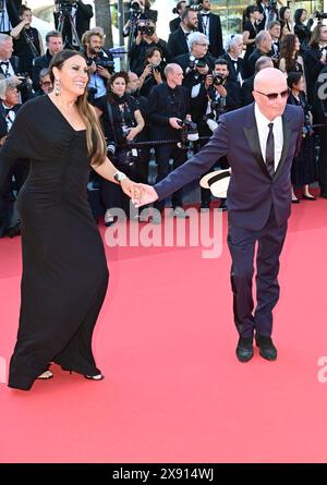 Karla Sofia Gascon, Jacques Audiard cerimonia di chiusura 77° Festival di Cannes 25 maggio 2024 crediti: Jacky Godard/Photo12 Foto Stock