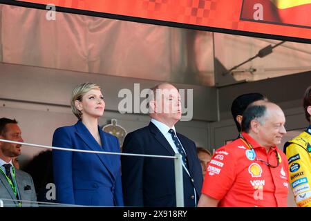 Montecarlo, Monaco. 28 maggio 2024. 28.05.2024, Circuit de Monaco, Monte Carlo, Gran Premio di Formula 1 Monaco 2024, nel podio foto: Principessa Charlene, Alberto II, Principe di Monaco crediti: dpa/Alamy Live News Foto Stock