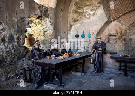 Refettorio monaci, rovine del convento di San Francisco el grande, un convento francescano completato all'inizio del XVIII secolo e distrutto nel 177 Foto Stock