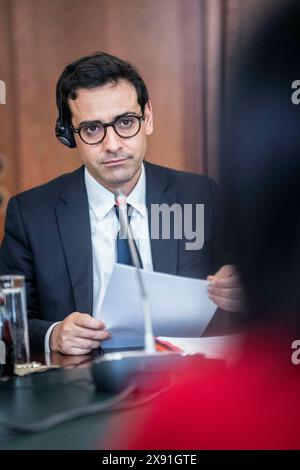 Berlino, Germania. 28 maggio 2024. Berlino, 28.05.2024. Il ministro degli Esteri federale Annalena Baerbock incontra il ministro degli Esteri francese Vice Ministro degli Esteri SV © phane SV © journv © presso il Ministero degli Esteri di Berlino fotografato per conto del Ministero degli Esteri credito: dpa/Alamy Live News Foto Stock
