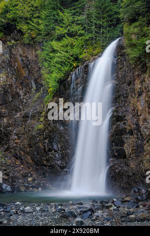 Franklin Falls, Snoqualmie Pass, Mount Baker-Snoqualmie National Forest, Cascade Mountains, Washington. Washington USA Copyright: XGregxVaughnx/xVWPic Foto Stock