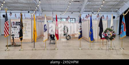 Red River, New Mexico - 24 maggio 2024: A view of the Wall of Honor, un tributo commemorativo per i soldati militari degli Stati Uniti che hanno perso la vita Foto Stock