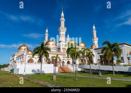 Sultan Hassanal Bolkiah Masjid, Cotabato City, Bangsamoro Autonomous Region in Muslim Mindanao, Filippine, Sud-est asiatico, Asia Foto Stock