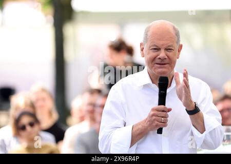 Il Cancelliere Olaf Scholz (SPD) partecipa al Festival della democrazia (Demokratiefest), Dialogforum, 29.5,24, Foto Stock