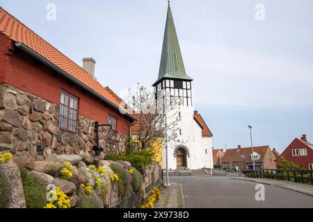 Antica strada della città di Ronne, Isola di Bornholm, Danimarca - 28 maggio 2024 Foto Stock