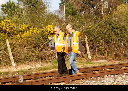 Fuoco a lato della linea, vigili del fuoco presenti, Creech Bottom, Swanage Railway Strictly Bulleid Steam Gala 2017 Foto Stock