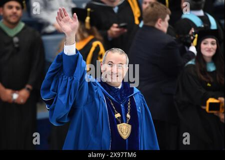 New York, Stati Uniti. 29 maggio 2024. Il rabbino Dr. Ari Berman arriva per la 93 cerimonia di inaugurazione della Yeshiva University al Louse Armstrong Stadium dello USTA Billie Jean King National Tennis Center, Flushing Meadow-Corona Park, Queens, NY, maggio 29, 2024. (foto di Anthony Behar/Sipa USA) credito: SIPA USA/Alamy Live News Foto Stock